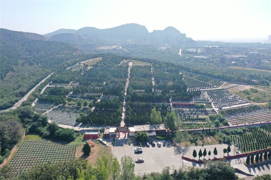 郑州云梦山庄墓地电话是多少？